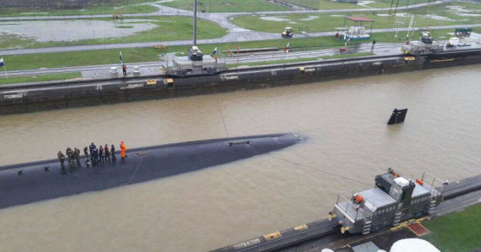 Temor por submarino "yanqui" que cruz&oacute; Canal de Panam&aacute;