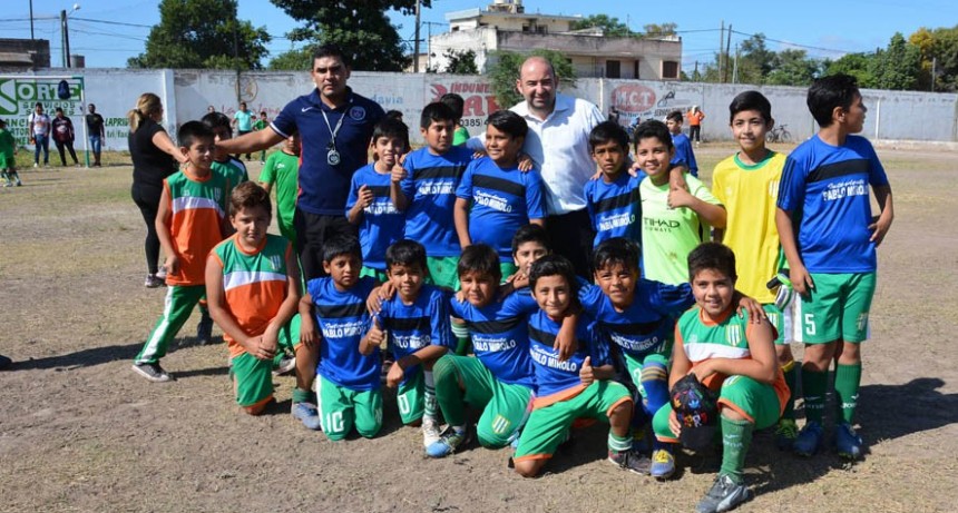 Cientos de chicos participaron del Torneo de F&uacute;tbol de Semana Santa