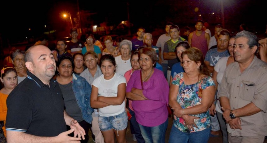 Mirolo anunci&oacute; la creaci&oacute;n de una sala de primeria infancia en el Jard&iacute;n N&ordm; 9 y del secundario en la Escuela Municipal del B&ordm; Avenida