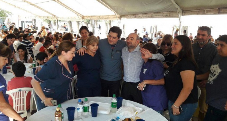  El intendente Mirolo agasaj&oacute; a los municipales con una fiesta anticipada por el D&iacute;a del Trabajador