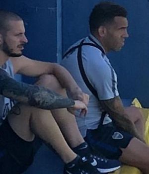 Guillermo confirm&oacute; que Tevez ir&aacute; al banco ante Palmeiras