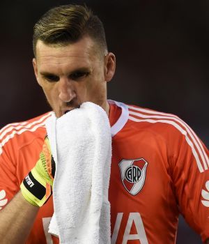 Otra brillante actuaci&oacute;n de Armani que lo acerca al Mundial