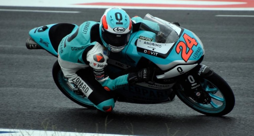 Tatsuki Suzuki logr&oacute; una gran victoria en Moto3 tras una carrera accidentada