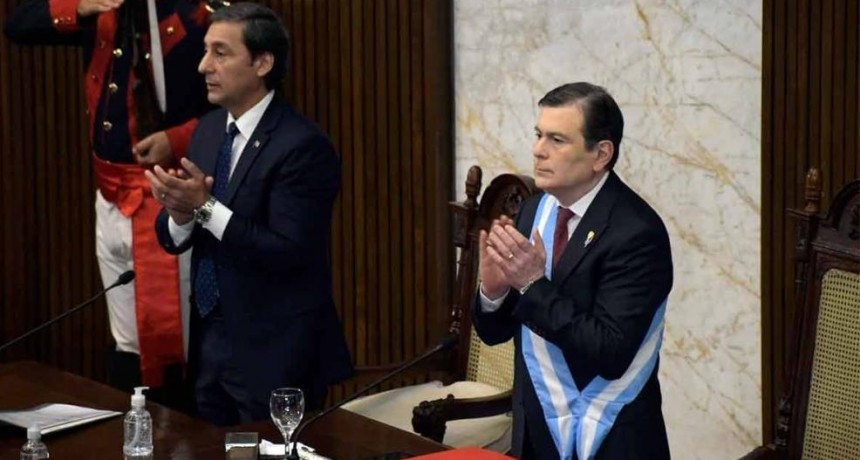 Zamora anunció un bono aguinaldo de 150 mil pesos para la administración pública