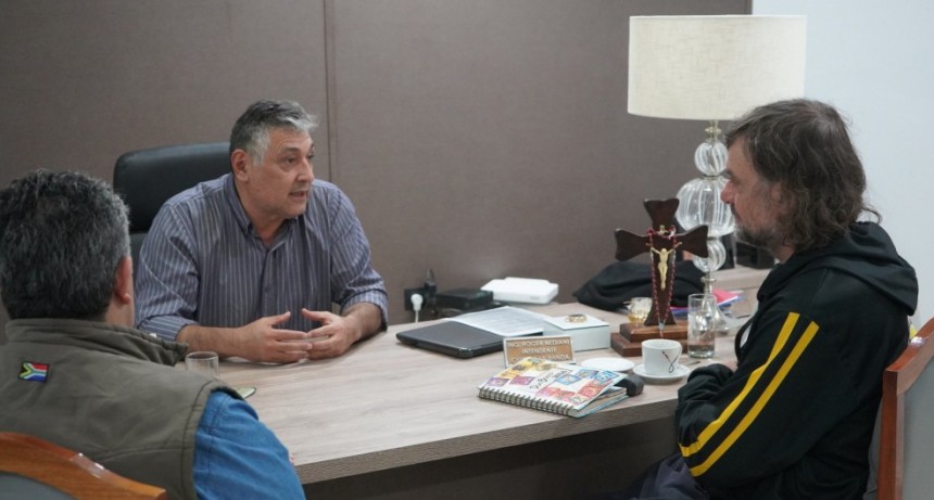 El intendente Nediani recibió al padre 
