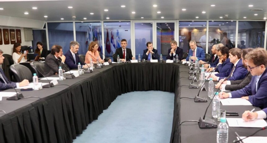 Reunión de Gobernadores del Norte Grande con el BID Invest