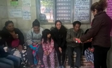 Dictan una charla sobre sanidad ambiental en la Sala de Primeros Auxilios del barrio Avenida