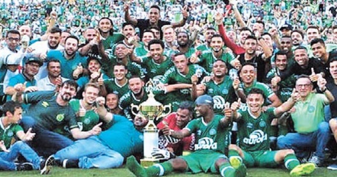 Chapecoense logr&oacute; su primer t&iacute;tulo despu&eacute;s de la tragedia