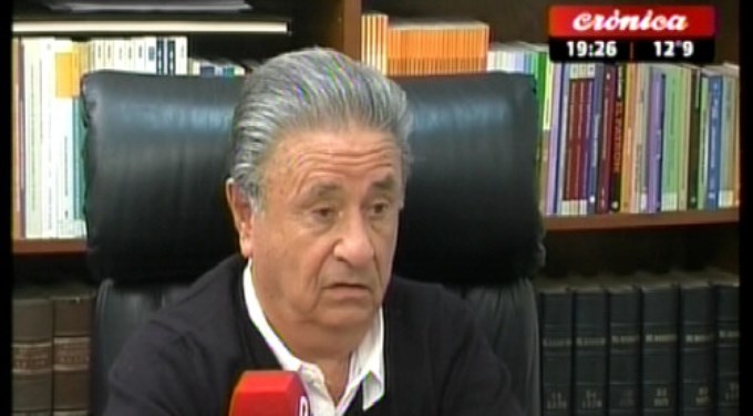 "Macri debe terminar su mandato"