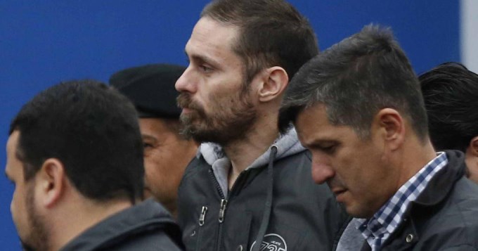 Ordenan seguir investigando a P&eacute;rez Corradi por el triple crimen