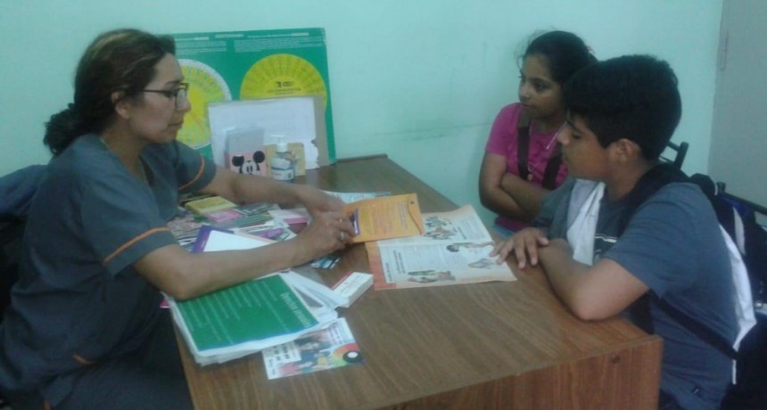 El Camm N&deg; 1 brind&oacute; una charla sobre educaci&oacute;n sexual a alumnos de la Escuela Naciones Unidas