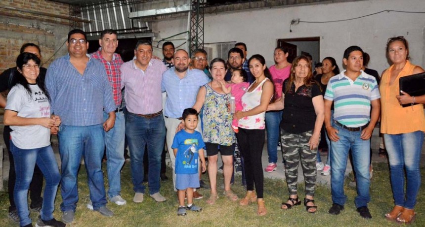 Mirolo fue recibido por directivos y vecinos del Club Villa Uni&oacute;n