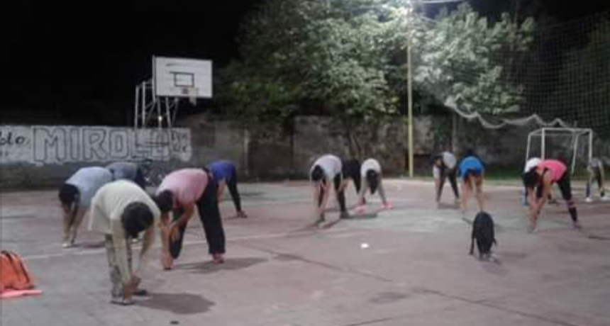 La comuna abri&oacute; en el Club Villa Uni&oacute;n un nuevo espacio para clases de gimnasia y apoyo escolar gratuito