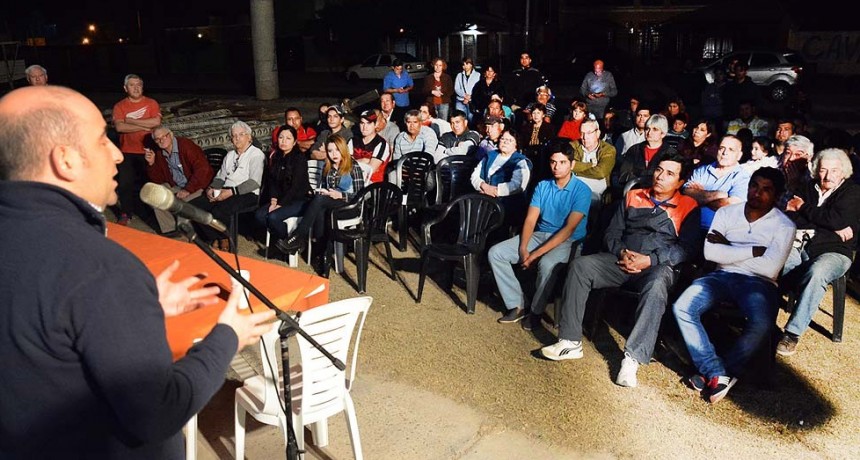 Mirolo recibi&oacute; un fuerte respaldo de remiseros y taxistas bande&ntilde;os que forman parte de Aspaa