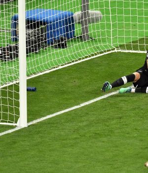 El gol m&aacute;s tonto de la historia de la Champions