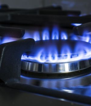 Juez proh&iacute;be cortar el gas por falta de pago