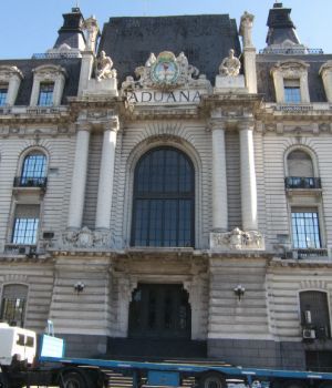 Los importadores podr&aacute;n certificar sus productos en laboratorios del exterior