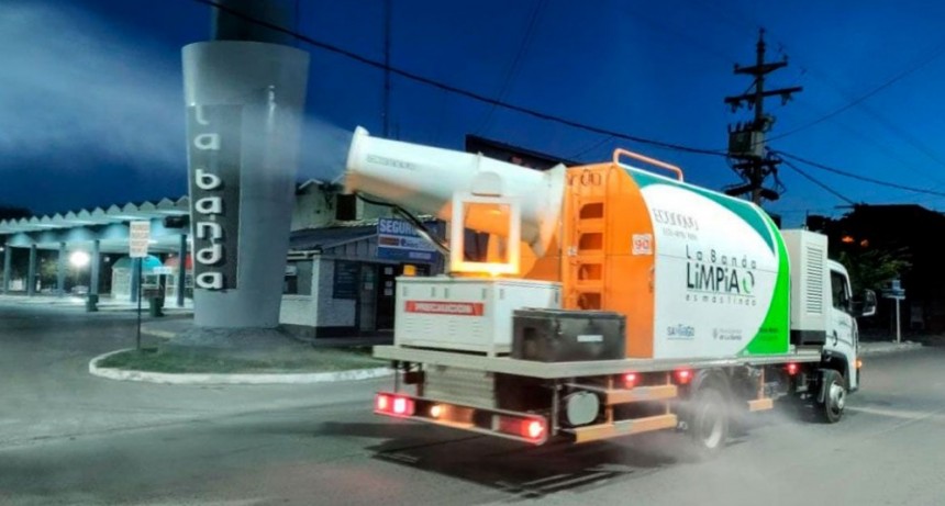 El intendente Nediani refuerza los trabajos de fumigación en La Banda 