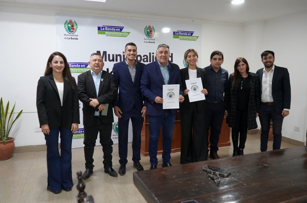 La Municipalidad de La Banda firmó un acuerdo con el Instituto Jesús el Maestro para fomentar el acceso a estudios superiores