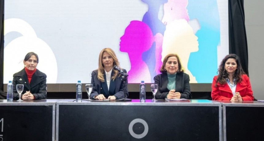Reflexión y compromiso por la salud de las mujeres