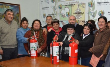 La Municipalidad de La Banda invierte en medidas de seguridad a la Feria de la V&iacute;a