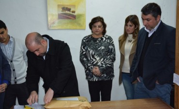  Realizan la apertura de sobres para la construcci&oacute;n de un espacio cultural y tem&aacute;tico