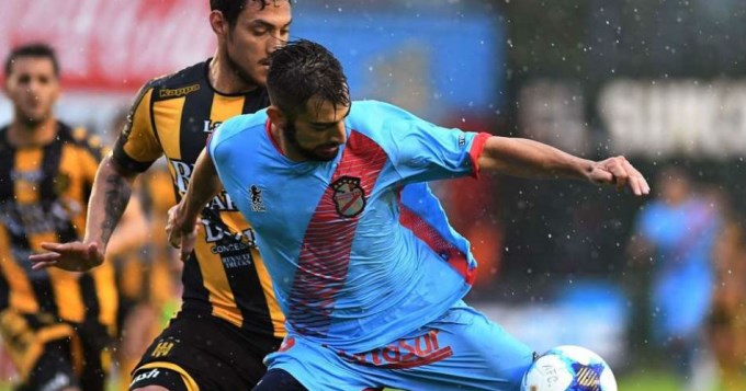 Arsenal y Olimpo buscan quedarse en Primera