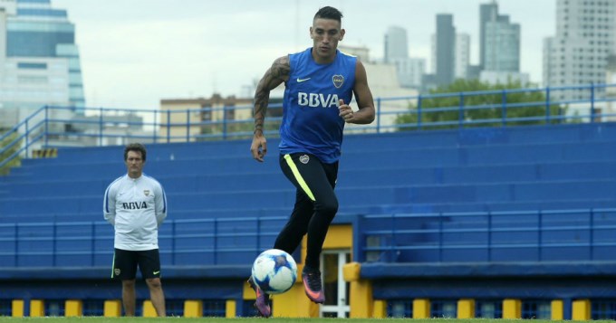 Centuri&oacute;n concentra y tiene chances de jugar; Peruzzi descansa