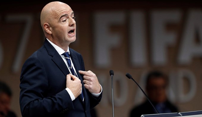 FIFA asegura que el Mundial de Qatar 2022 "no corre peligro" 