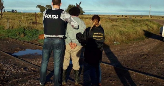 Viol&oacute; a hija durante ocho a&ntilde;os, la embaraz&oacute; y dio a luz