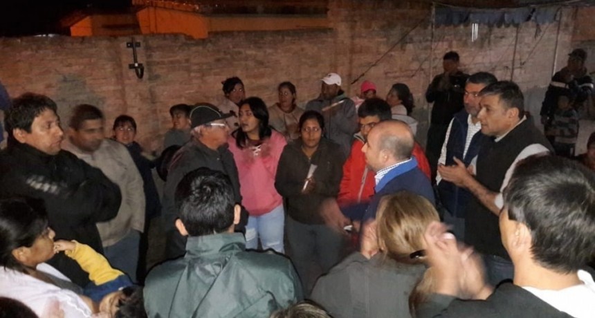 Mirolo particip&oacute; de fruct&iacute;feras reuniones en los barrios 25 de Mayo Ampliaci&oacute;n y El Bosque