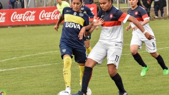 Las "Bosteras" visitan a las "Cuervas" y lo viv&iacute;s por Cr&oacute;nica TV