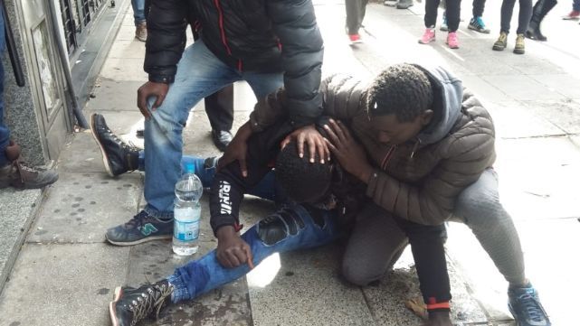 Once: senegaleses se enfrentan a polic&iacute;as tras violento allanamiento 