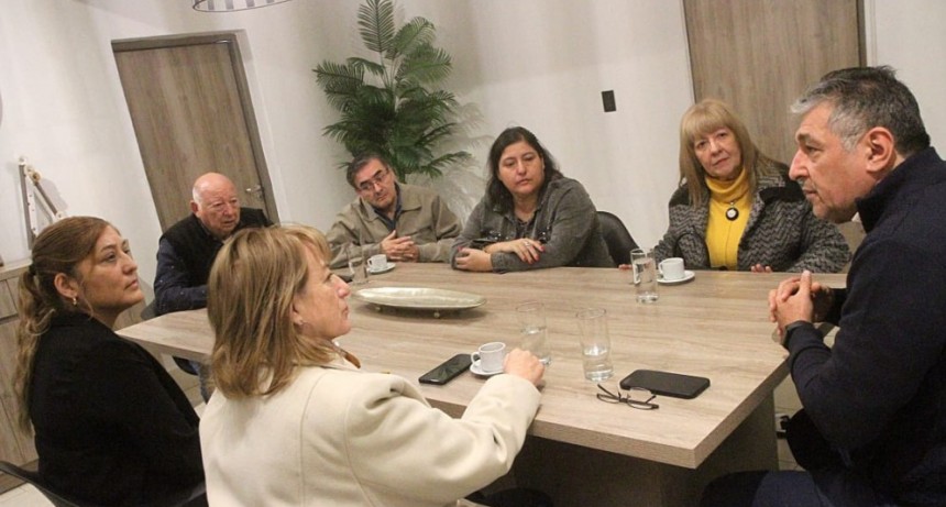 El intendente Nediani recibió a representantes del Centro de Comercio e Industria