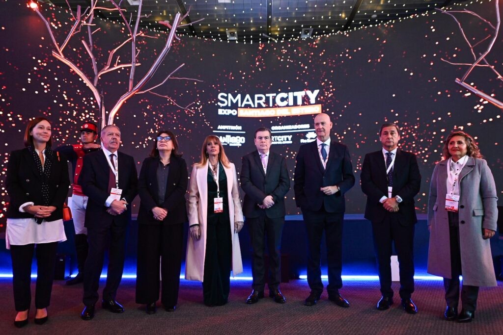 El Gobernador Zamora encabezó la apertura del 4° Smart City en el Fórum