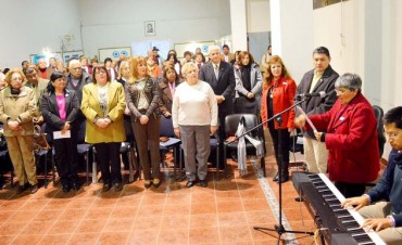 Se desarroll&oacute; con &eacute;xito la mesa panel "Los sacerdotes en el Congreso de Tucum&aacute;n"