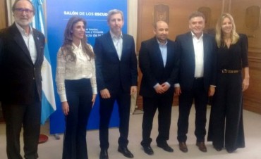 Mirolo firm&oacute; convenio con la Naci&oacute;n para la remodelaci&oacute;n del Mercado Uni&oacute;n y la urbanizaci&oacute;n del barrio Sarmiento