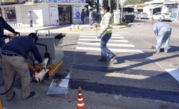 ontin&uacute;an los trabajos de se&ntilde;alizaci&oacute;n en las calles de la ciudad