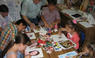 El municipio convoca a los chicos a disfrutar de actividades art&iacute;stica en vacaciones de invierno