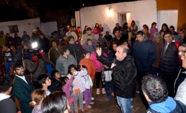 El intendente Pablo Mirolo se reuni&oacute; con vecinos de El Tuscal para avanzar en el crecimiento barrial