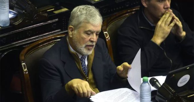 De Vido, antes de la sesi&oacute;n: "Vengo a defenderme"