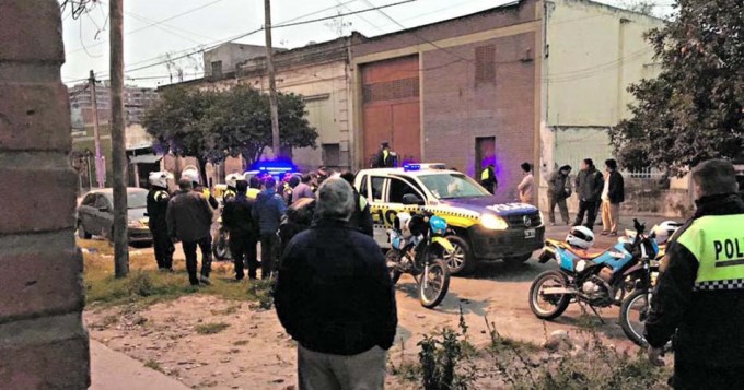 Nena ayud&oacute; a atrapar a dos ladrones que entraron a su casa