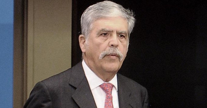 &iquest;Podr&aacute;n echar a De Vido?