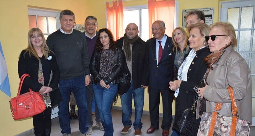 El Dr. Albino se mostr&oacute; impresionado por el trabajo de nutrici&oacute;n infantil que realiza el municipio bande&ntilde;o  