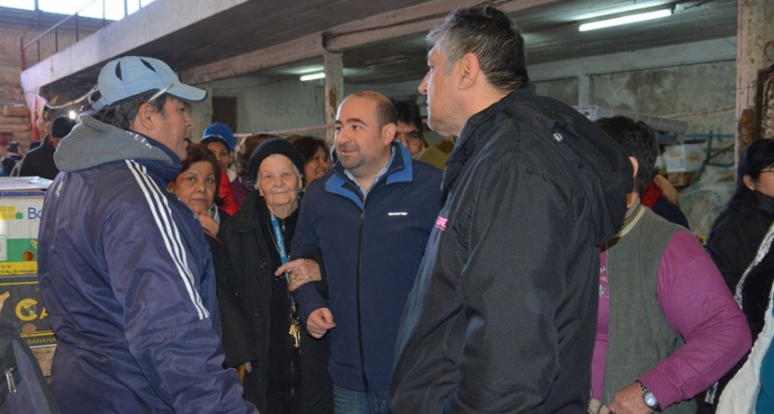 Mirolo y Nediani recorrieron el microcentro de la ciudad