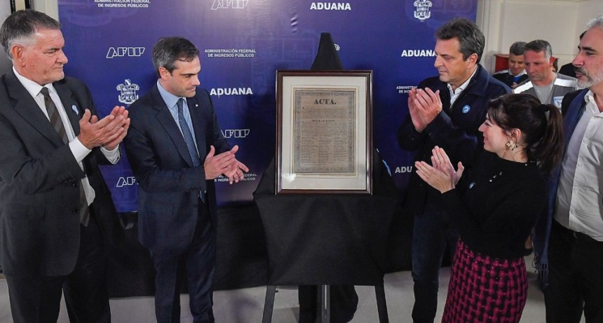 ADUANA RECUPER&Oacute; IMPRESO DE LA DECLARACI&Oacute;N DE INDEPENDENCIA DE 1816