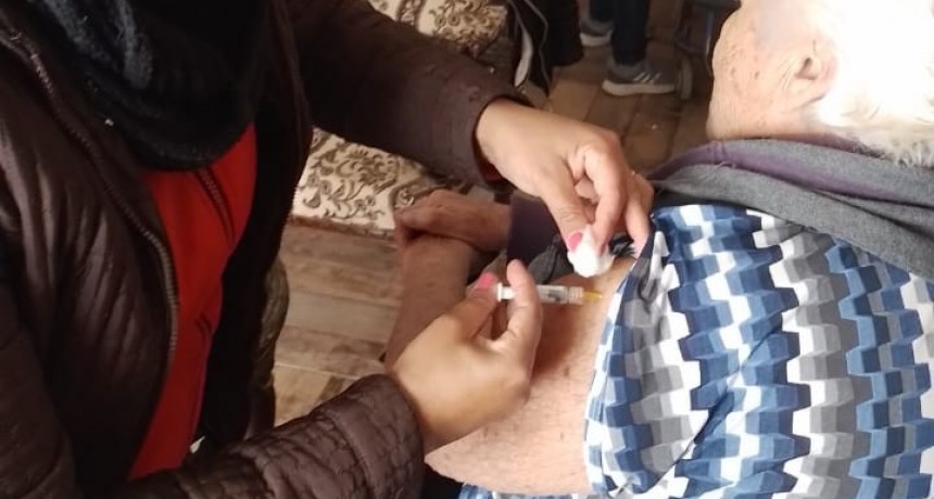 El &aacute;rea de inmunizaci&oacute;n municipal realiz&oacute; un nuevo operativo territorial de vacunaci&oacute;n 