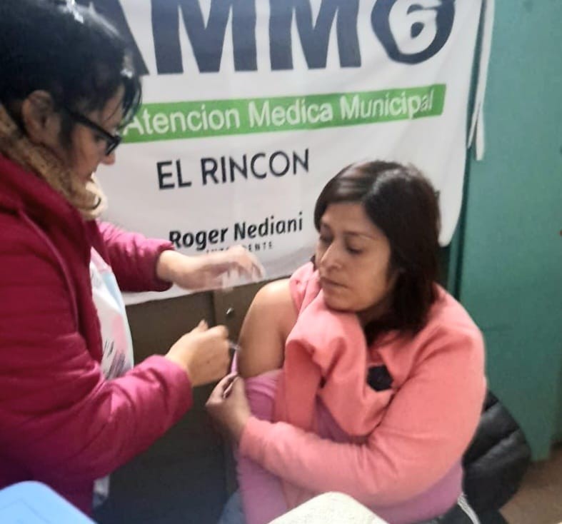 Se refuerza la campaña “Vacunas que curan, derechos que protegen” en instituciones y centros de salud bandeños