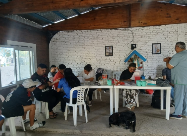 Se realiz&oacute; una jornada de promoci&oacute;n de la salud en el Hogar de Cristo "Madre del Puente Carretero" 