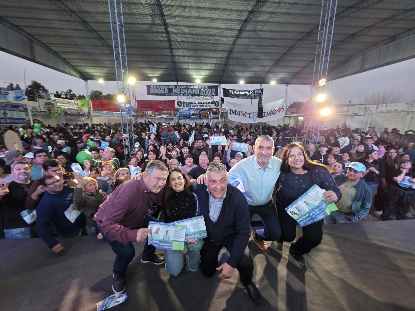 Nediani recibi&oacute; un importante respaldo en el cierre de campa&ntilde;a del FCU y llam&oacute; a consolidar el proyecto de ciudad que comenz&oacute; en el 2022
